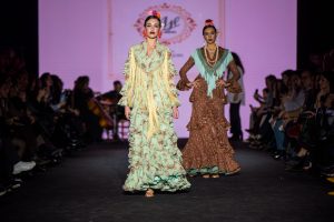 Tendencias de moda flamenca 2026: tradición en movimiento 11 - María Tenorio