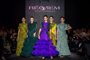 Tendencias de moda flamenca 2026: tradición en movimiento 14 - María Tenorio